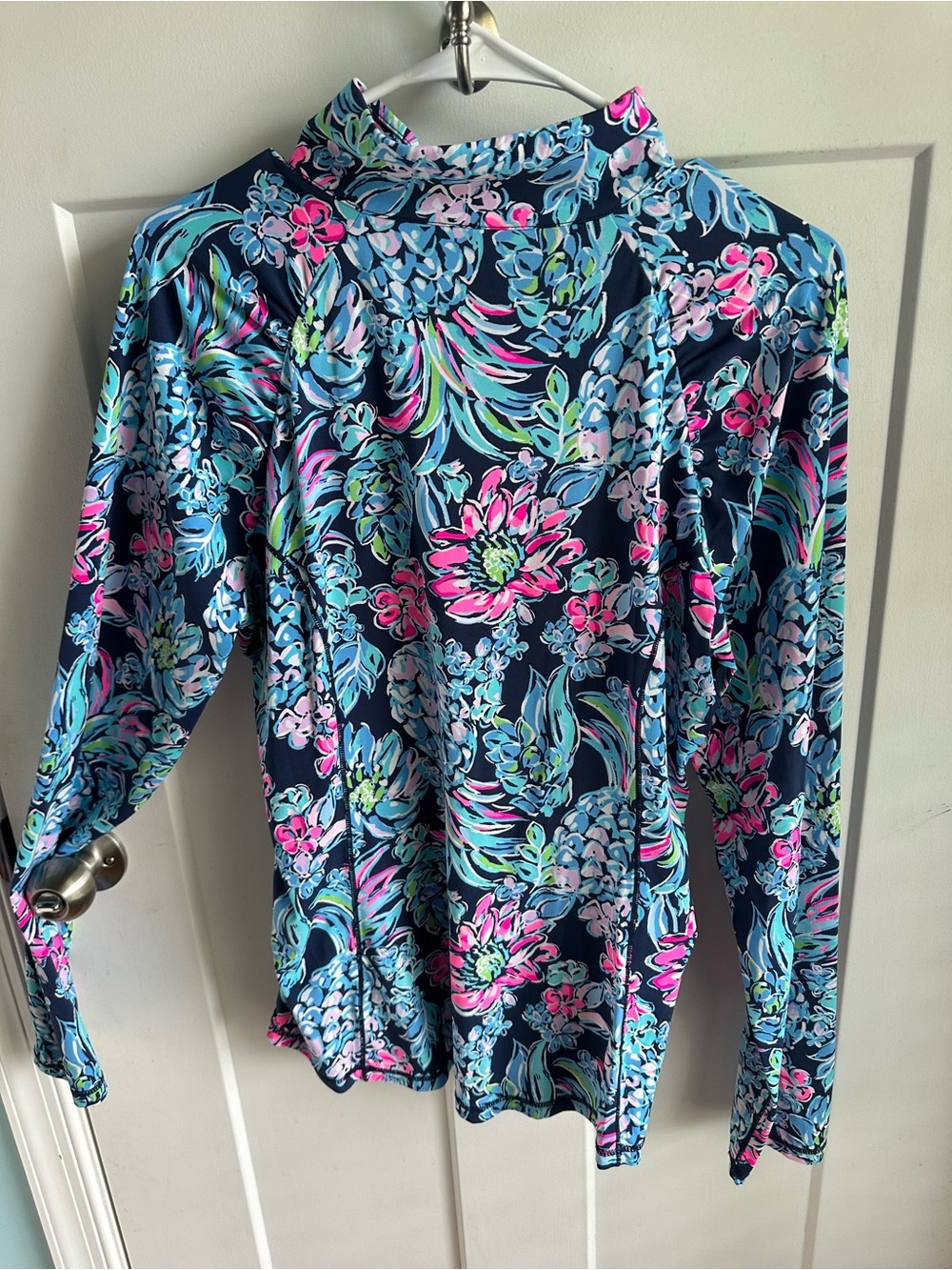 Lilly Pulitzer Blue Pink Multicolor Printed Top - Picture 5 of 7